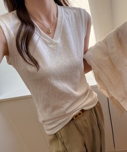 yuue' ( wear )(ユーイ)の「Vネックフレンチスリーブ半袖Tシャツ(Tシャツ/カットソー・レディース・ピンク/ホワイト/ブラック・FREE)」の8枚目の写真