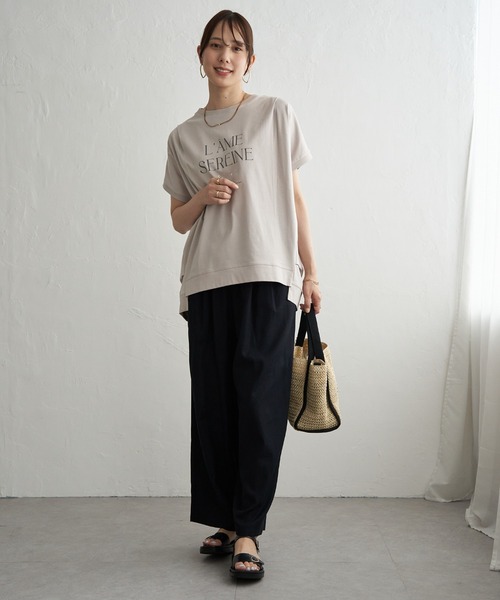 ikka(イッカ)の「冷感ロゴフォトチュニックTシャツ(Tシャツ/カットソー・レディース・ブラウン系その他/オフホワイト/ベージュ/チャコール・L/M/S)」の22枚目の写真