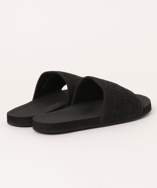 ADPOSION(アドポーション)の「Recycled Fabric by Pable Slides(サンダル・メンズ・ブラック/ネイビー/ホワイト・LARGE/X-LARGE/MEDIUM)」の4枚目の写真