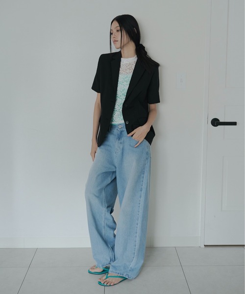 FEKETE(フェケテ)の「half tailored jacket / ハーフテーラードジャケット(テーラードジャケット・レディース・ブラック/ミント/モカ・LARGE/SMALL/MEDIUM)」の4枚目の写真