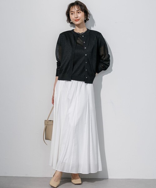 23区(ニジュウサンク)の「シアードット クルーネック カーディガン(ニット/セーター・レディース・ブラック系/ネイビー系/ライトグレー系/ダークブラウン系・38)」の11枚目の写真