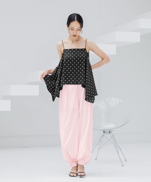 HEREIAM(ヘレイアム)の「【HEREIAM】撥水&軽量&接触冷感&UVカット/撥水Comfy バルーンパンツ(その他パンツ・レディース・ライトピンク/ブラック・SMALL/MEDIUM)」の4枚目の写真