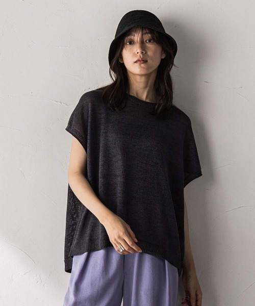 MAYSON GREY(メイソングレイ)の「ペーパーヤーンフレンチスリーブプルオーバー(ニット/セーター・レディース・ライトグレー/チャコールグレー/キャメル・M)」の2枚目の写真