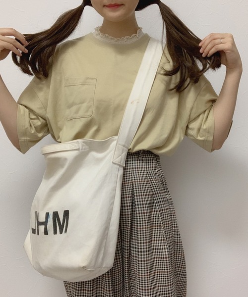 Cham.(チャム)の「ゆるシルエットTシャツ(Tシャツ/カットソー・レディース・ホワイト/カーキ・FREE)」の8枚目の写真