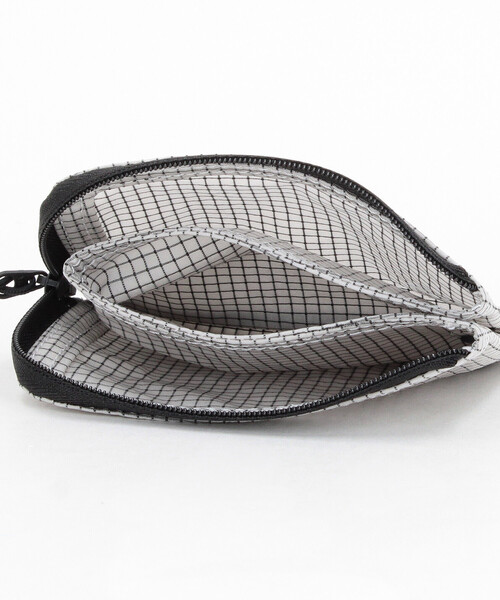THE NORTH FACE(ザノースフェイス)の「THE NORTH FACE/ザ・ノース・フェイス Rafter Wallet SP【NN22610】(その他小物・メンズ・ブラック/グレー/ブルー・ONE SIZE)」の7枚目の写真