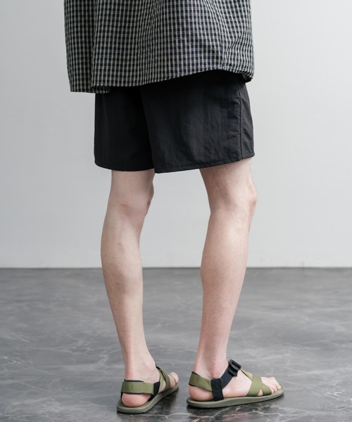 patagonia(パタゴニア)の「Patagonia パタゴニア M'S BAGGIES SHORTS 5 IN 水陸両用イージーワイドショートパンツ(その他パンツ・メンズ・ブラック・XL/L/S)」の6枚目の写真