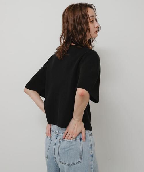 SENSE OF PLACE by URBAN RESEARCH(センスオブプレイスバイアーバンリサーチ)の「『洗濯可』コクーンスリーブメタルボタンニットカーディガン(カーディガン/ボレロ・レディース・ブラック/ブラウン/オフホワイト・ONE)」の12枚目の写真