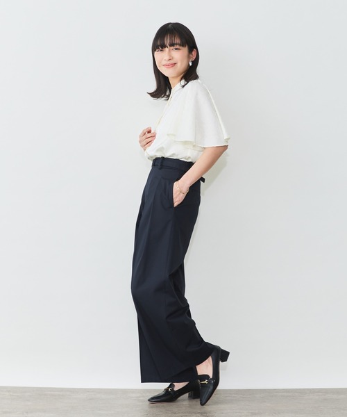 Sirin(シリン)の「ドビーサテン フレアスリーブブラウス(シャツ/ブラウス・レディース・ブラック/オフホワイト・FREE)」の5枚目の写真