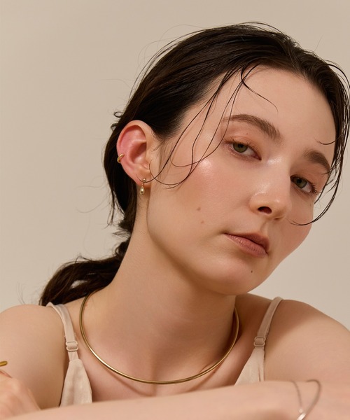 Phoebe(フィービィー)の「【金属アレルギー対応】スイングドロップピアス/ニッケルフリー 小ぶり 揺れるピアス しずくモチーフ(ピアス(両耳用)・レディース・イエローゴールド/シルバー・FREE)」の15枚目の写真