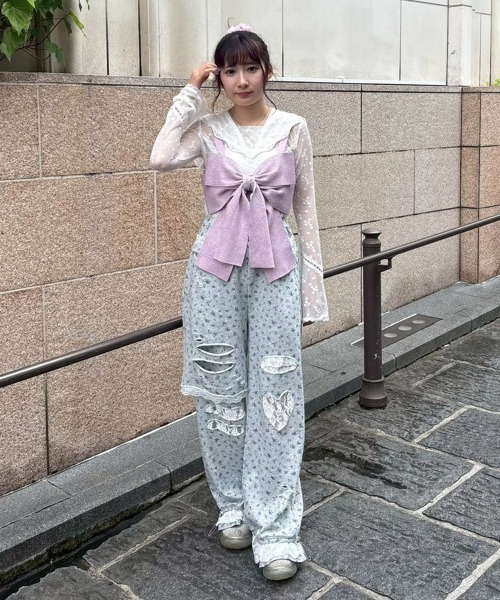 Candy Stripper(キャンディストリッパー)の「LACY SAILOR COLLAR トップス(Tシャツ/カットソー・レディース・オフホワイト/ブラック・FREE)」の3枚目の写真
