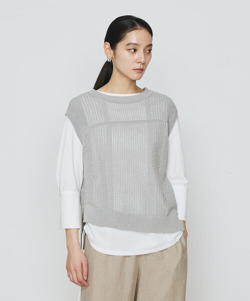 Gabardine K.T（ギャバジンケーティー）の「〔 +サイズ 〕 【2WAY】和紙×peフリーゼヤーン スクエアメッシュベスト（ニット/セーター・レディース・オフホワイト/グレー・13号）」の9枚目の写真