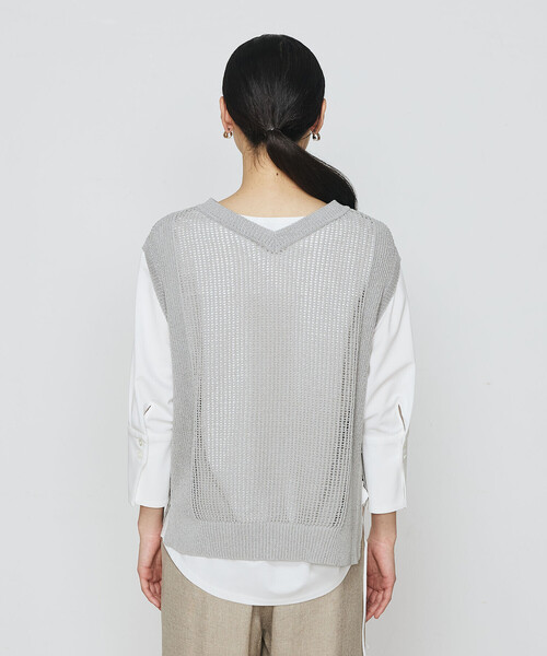 Gabardine K.T（ギャバジンケーティー）の「〔 +サイズ 〕 【2WAY】和紙×peフリーゼヤーン スクエアメッシュベスト（ニット/セーター・レディース・オフホワイト/グレー・13号）」の13枚目の写真