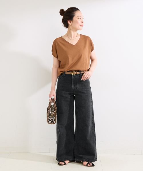 Lee(リー)の「ウォッシャブル / Lee / リー 別注 Wide Pants(デニムパンツ・レディース・ブラック/ライトブルー・SMALL/MEDIUM)」の3枚目の写真