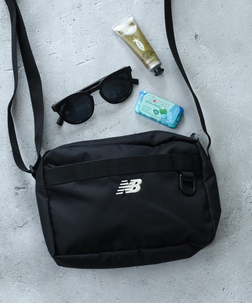 FUNALIVE(ファンアライブ)の「new balance ミニショルダーバッグ(ショルダーバッグ・メンズ・ブラック/グレー・フリー)」の1枚目の写真