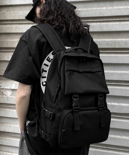 Miniministore(ミニミニストア)の「リュック大容量バックパック軽量デイバッグ(バックパック/リュック・レディース・ブラック・FREE)」の1枚目の写真