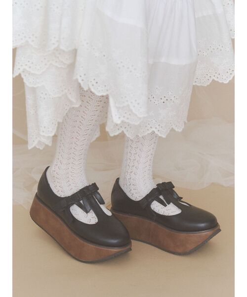 merry jenny(メリージェニー)の「ribbon tstrap shoes(バレエシューズ・レディース・ボルドー/アイボリー/ブラック・MEDIUM/LARGE)」の16枚目の写真