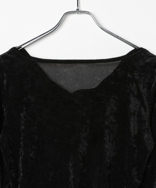 PAGEBOY(ページボーイ)の「ベロアドレープロングスリーブ(Tシャツ/カットソー・レディース・ダークブラウン/ターコイズブルー/ブラック・FREE)」の17枚目の写真