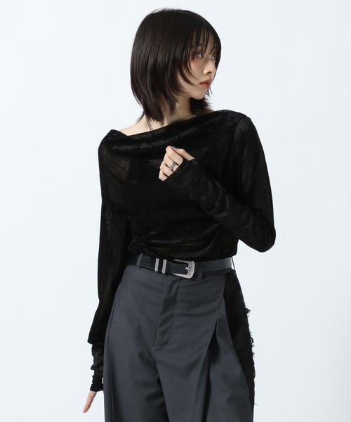 PAGEBOY(ページボーイ)の「ベロアドレープロングスリーブ(Tシャツ/カットソー・レディース・ダークブラウン/ターコイズブルー/ブラック・FREE)」の10枚目の写真