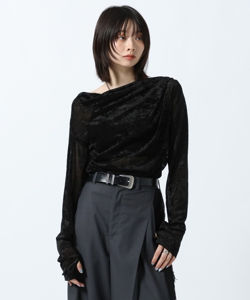 PAGEBOY(ページボーイ)の「ベロアドレープロングスリーブ(Tシャツ/カットソー・レディース・ダークブラウン/ターコイズブルー/ブラック・FREE)」の6枚目の写真
