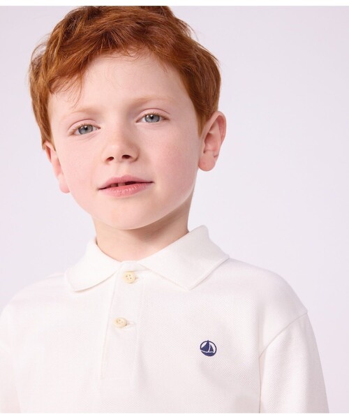 PETIT BATEAU（プチバトー）の「鹿の子編み長袖ポロシャツ（ポロシャツ・キッズ・オフホワイト・6YEAR/8YEAR/10YEAR/12YEAR）」の2枚目の写真