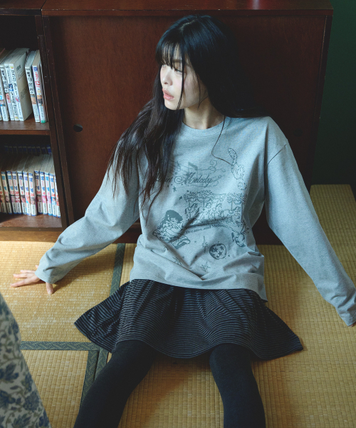 MIHEV（ミヘブ）の「ミユメロディグラフィックオーバーサイズロングスリーブメランジ（Tシャツ/カットソー・レディース・その他・FREE）」の2枚目の写真