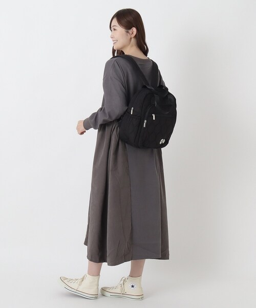 one'sterrace(ワンズテラス)の「fikalycka 2WAYキルティングリュック(バックパック/リュック・レディース・ブラック系8/ベージュ系9/グレー系4・99)」の11枚目の写真