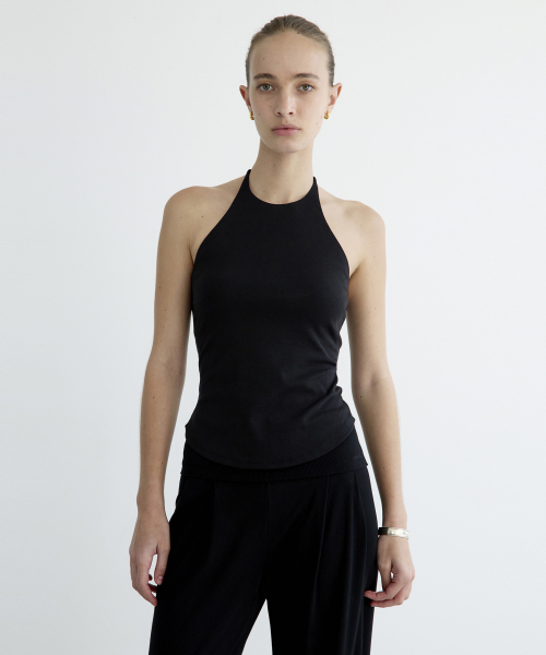 AUBER(オーベル)の「Pad Cup Halter Top - Black(Tシャツ/カットソー・レディース・ブラック・FREE)」の1枚目の写真