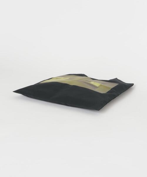 URBAN RESEARCH(アーバンリサーチ)の「URBAN RESEARCH×Backrooms×A24 LIMINAL SPACE TOTE BAG(トートバッグ・メンズ・ブラック/イエロー系その他・FREE)」の5枚目の写真