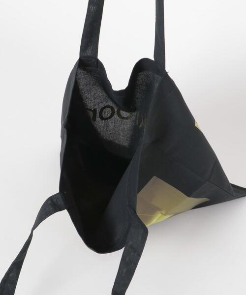 URBAN RESEARCH(アーバンリサーチ)の「URBAN RESEARCH×Backrooms×A24 LIMINAL SPACE TOTE BAG(トートバッグ・メンズ・ブラック/イエロー系その他・FREE)」の6枚目の写真