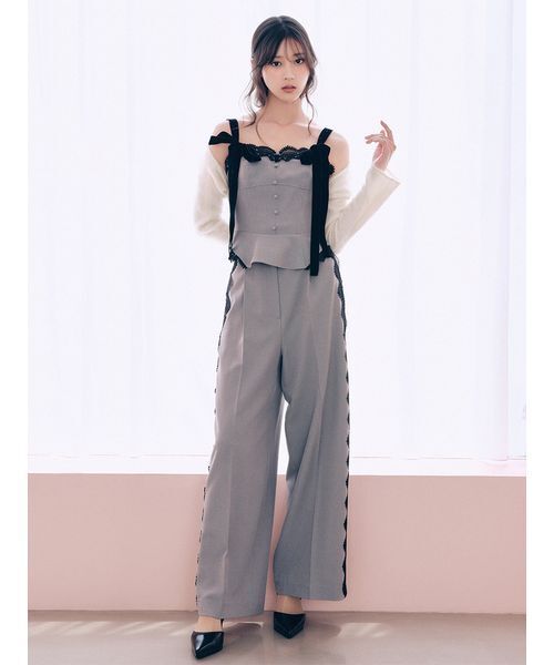 SNIDEL(スナイデル)の「【HIGH QUALITY】ウールミンクショートボレロ(カーディガン/ボレロ・レディース・ライトブルー/モカ/ホワイト・F)」の6枚目の写真