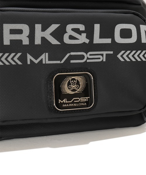 MARK & LONA(マークアンドロナ)の「DST Continental Crossbody Bag(ボディバッグ/ウエストポーチ・メンズ・ブラック・ONE)」の8枚目の写真