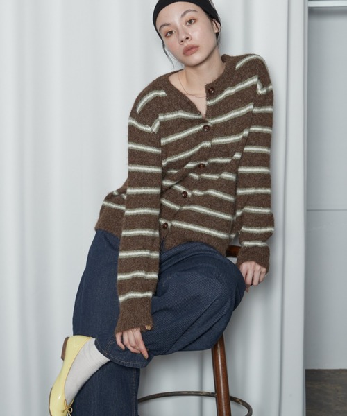 OFROOM(オフルーム)の「【2026秋冬新作】Multi Border Knit Cardigan|マルチボーダーニットカーディガン(カーディガン/ボレロ・レディース・ベージュ/グレー/ブラウン・FREE)」の20枚目の写真