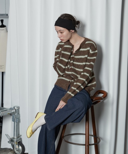 OFROOM(オフルーム)の「【2026秋冬新作】Multi Border Knit Cardigan|マルチボーダーニットカーディガン(カーディガン/ボレロ・レディース・ベージュ/グレー/ブラウン・FREE)」の17枚目の写真