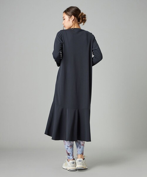 Chacott(チャコット)の「EasyCare+ soft フレアワンピース(ワンピース・レディース・ネイビー/ブラック・M/S)」の8枚目の写真