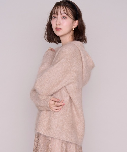 MISCH MASCH(ミッシュマッシュ)の「2026秋冬新作 ふわふわフードニット(ニット/セーター・レディース・ベージュ/グレー/レッド・フリ-)」の20枚目の写真