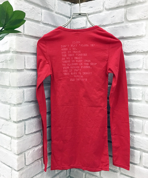 OLD BETTY'S(オールドベティーズ)の「ALOHA Bare Jersey Pocket T-shirts/ベアジャージーポケットTシャツ(Tシャツ/カットソー・レディース・杢グレー/ターコイズブルー/チャコール/ホワイト/ライトグレー/ブラウン/ベビーピンク/ダークブラウン/レッド系その他2/ブラック/ブルーグレー/サックスブルー/ブルーグリーン/グリーン/ロイヤルブルー/パープル/サーモンピンク/レッド/レッド系その他/チェリーピンク・FREE)」の1枚目の写真