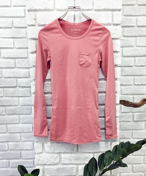 OLD BETTY'S(オールドベティーズ)の「ALOHA Bare Jersey Pocket T-shirts/ベアジャージーポケットTシャツ(Tシャツ/カットソー・レディース・杢グレー/ターコイズブルー/チャコール/ホワイト/ライトグレー/ブラウン/ベビーピンク/ダークブラウン/レッド系その他2/ブラック/ブルーグレー/サックスブルー/ブルーグリーン/グリーン/ロイヤルブルー/パープル/サーモンピンク/レッド/レッド系その他/チェリーピンク・FREE)」の17枚目の写真