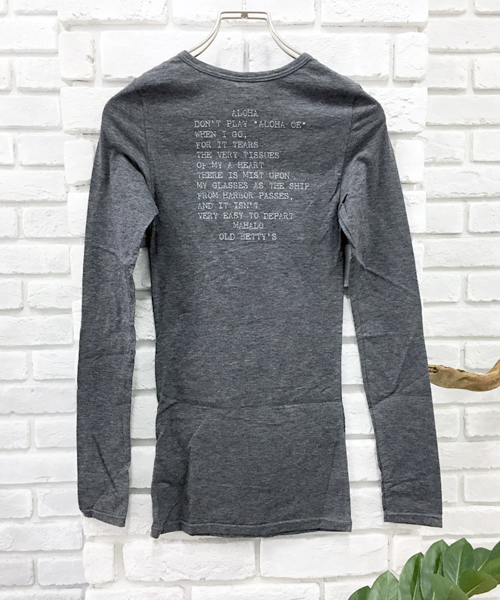 OLD BETTY'S(オールドベティーズ)の「ALOHA Bare Jersey Pocket T-shirts/ベアジャージーポケットTシャツ(Tシャツ/カットソー・レディース・杢グレー/ターコイズブルー/チャコール/ホワイト/ライトグレー/ブラウン/ベビーピンク/ダークブラウン/レッド系その他2/ブラック/ブルーグレー/サックスブルー/ブルーグリーン/グリーン/ロイヤルブルー/パープル/サーモンピンク/レッド/レッド系その他/チェリーピンク・FREE)」の7枚目の写真