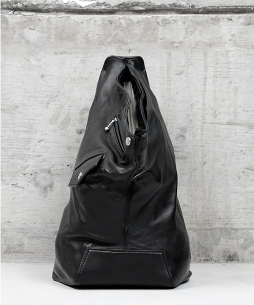 Buffalo Bobs(バッファローボブズ)の「TOMMY(トミー) ヘビーシープレザー 2WAY ワンショルダーバッグ(ショルダーバッグ・メンズ・ブラック・FREE)」の8枚目の写真