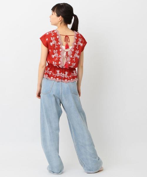 Another Edition(アナザーエディション)の「スラブ刺繍プルオーバー ◆(シャツ/ブラウス・レディース・ホワイト/ライム/レッド・フリー)」の11枚目の写真