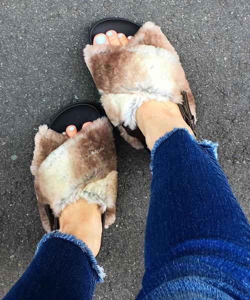 coen（コーエン）の「フェイクファークロスサンダル（サンダル・レディース・グレー/ブラウン・LARGE/MEDIUM/SMALL）」の11枚目の写真