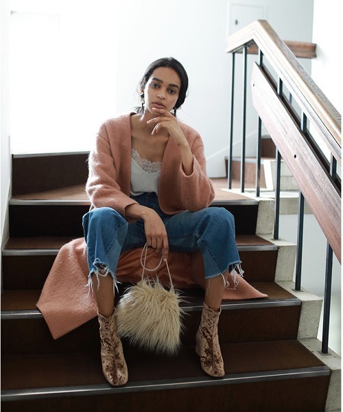 TODAYFUL（トゥデイフル）の「ヴェルヴェットソックスブーツ（ブーツ・レディース・ベージュ/ダークブラウン・38inch/37inch/36inch）」の3枚目の写真