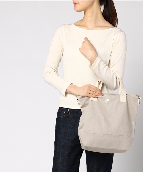 LBC（エルビーシー）の「【CONVERSE】コンバース 2WAYショルダーバッグ （ショルダーバッグ・レディース・アッシュグレー/ブラック/オフホワイト/ピンク・FREE）」の6枚目の写真