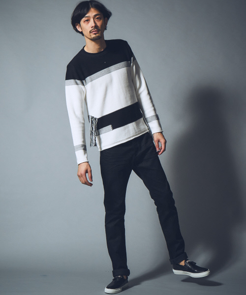 buddy(バディ)の「【5351×buddy別注】スムース×スタッズローファー(スニーカー・メンズ・ホワイト/ブラック・40/42/44/46)」の3枚目の写真