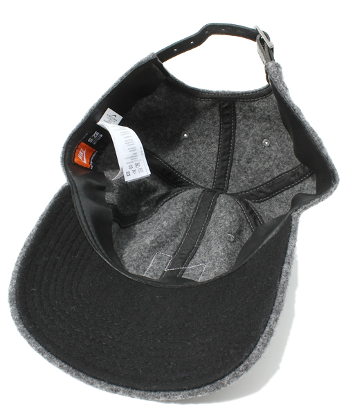 NIKE（ナイキ）の「ナイキ <8パネル メルトンキャップ>（キャップ・メンズ・ブラック/チャコールグレー/ネイビー・ONE SIZE）」の9枚目の写真