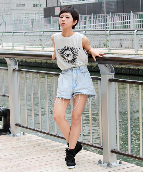 WEGO(ウィゴー)の「WEGO/eyeプリントタンクトップ(タンクトップ・レディース・その他1/その他2/その他3・FREE)」の13枚目の写真