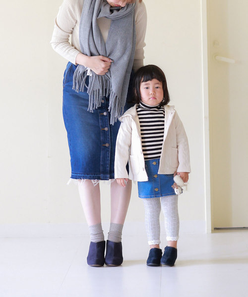 menue（メヌエ）の「バイカラー キッズ ブーティ（ブーツ・キッズ・ブラック/グレイッシュベージュ/ブルー系その他/ベージュ系その他/ブラック系その他/レッド/ネイビー・15cm/16cm/17cm/18cm/19cm/20cm/21cm）」の8枚目の写真