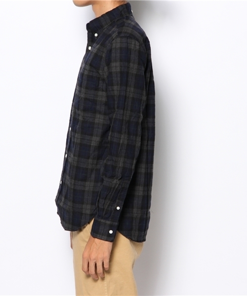 BEAMS PLUS（ビームスプラス）の「□BEAMS PLUS / ヘリンボーンチェック ボタンダウンシャツ（シャツ/ブラウス・メンズ・レッド/イエロー/ネイビー・X-SMALL/SMALL/MEDIUM/LARGE/X-LARGE/XX-LARGE）」の4枚目の写真