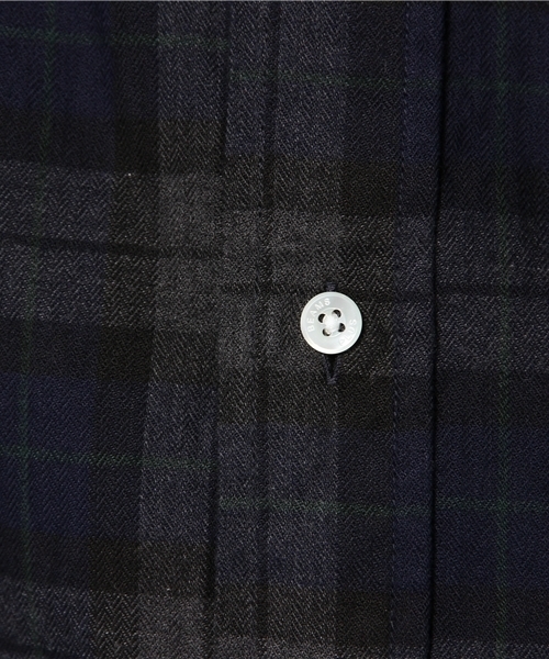 BEAMS PLUS（ビームスプラス）の「□BEAMS PLUS / ヘリンボーンチェック ボタンダウンシャツ（シャツ/ブラウス・メンズ・レッド/イエロー/ネイビー・X-SMALL/SMALL/MEDIUM/LARGE/X-LARGE/XX-LARGE）」の9枚目の写真