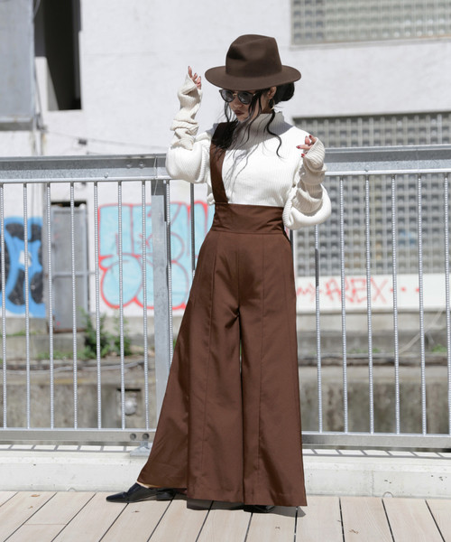 Hare ハレ の Wearista Aiコラボ サスツキフレアワイドパンツ Hare スラックス Wear